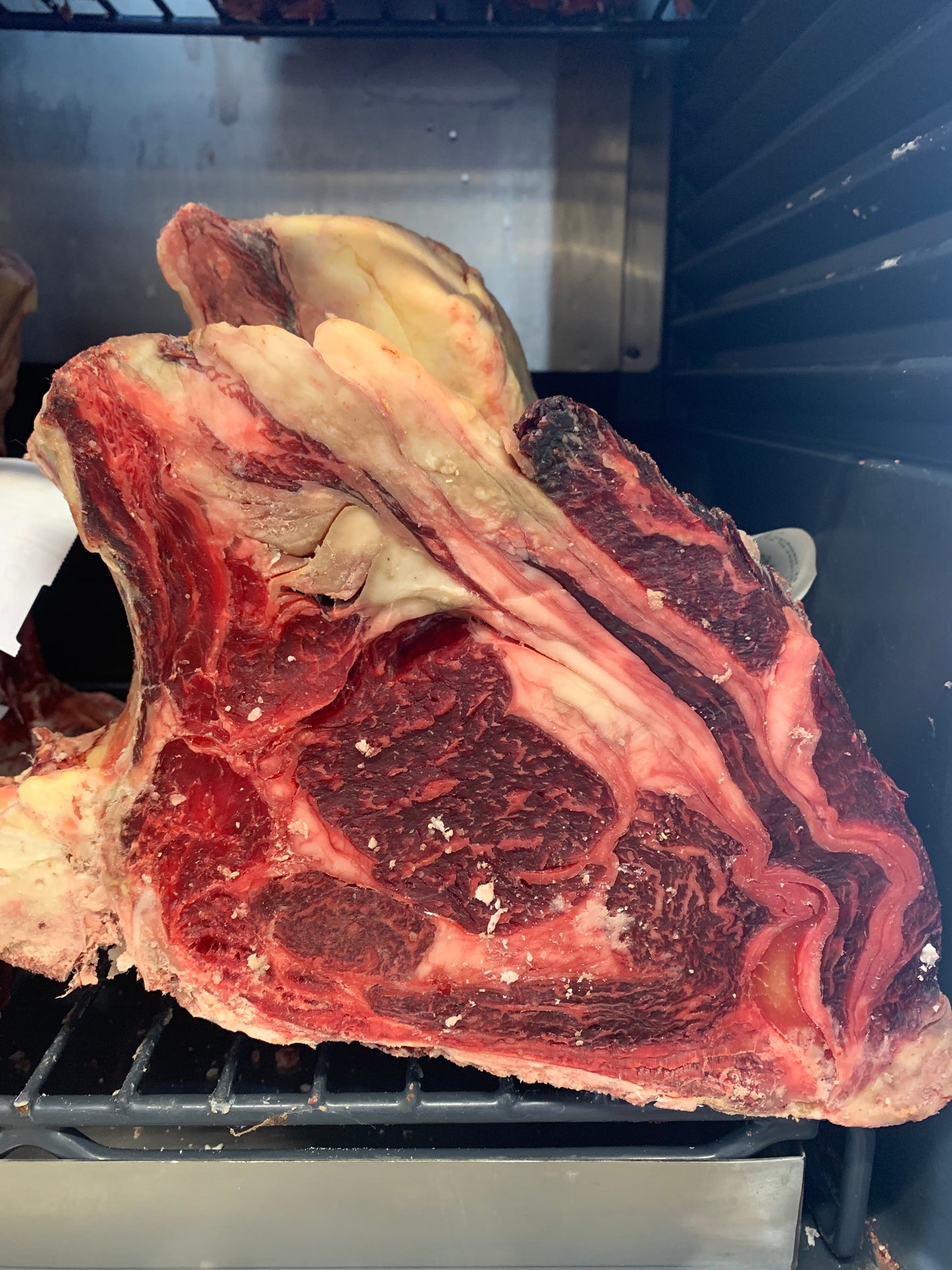 Côte de boeuf Simmental affinée 4/5 personnes 1,400kg